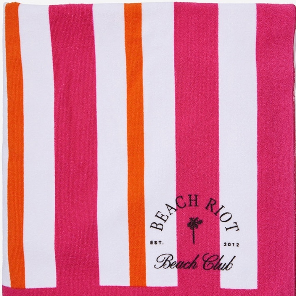 Beach Riot Beach Club Towel - Picture 2 of 5